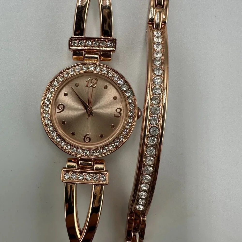 Rhinestone Watch Matching Bracelet Set Women Rose Gold Tone New Battery 7.25